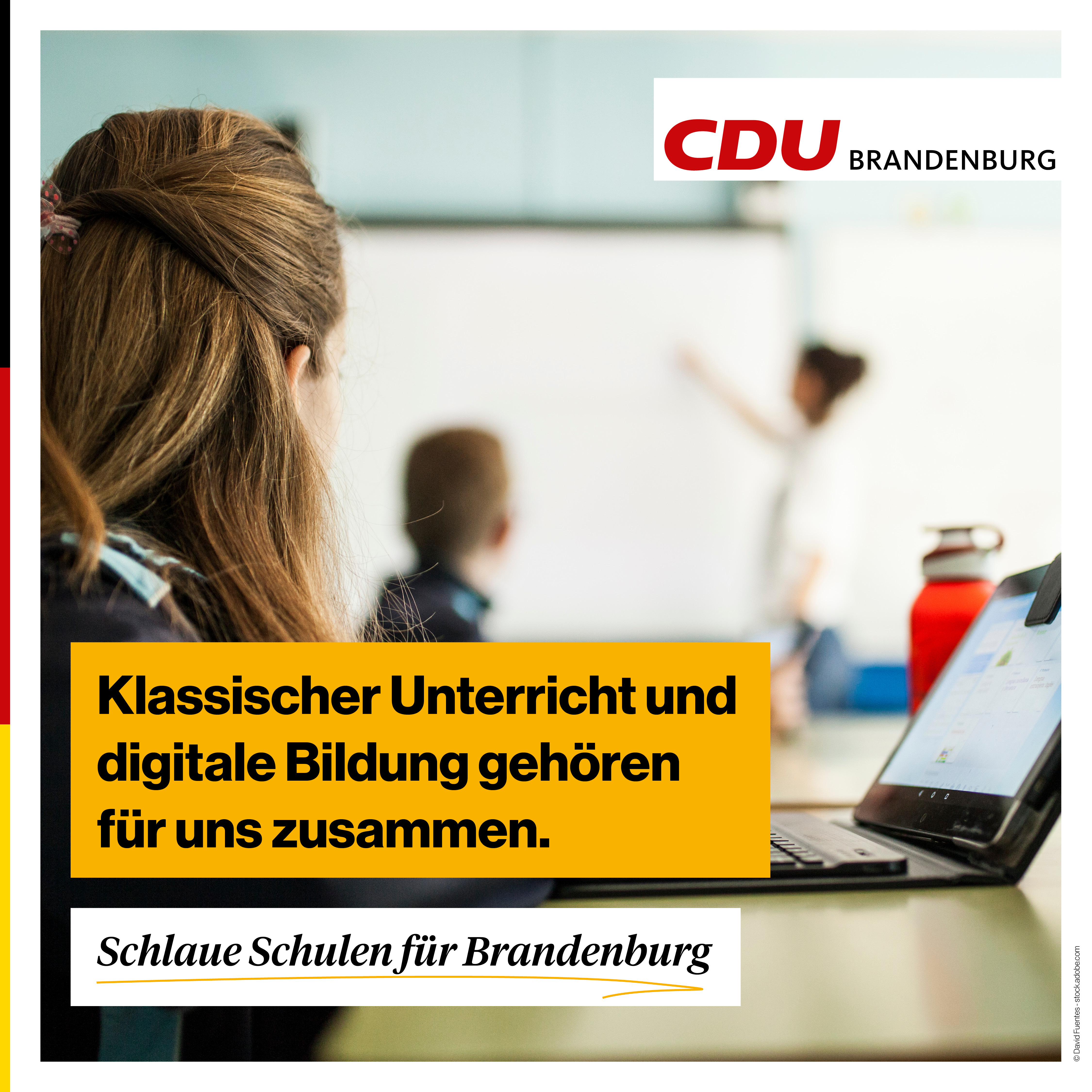 Klassischer Unterricht und digitale Bildung gehören für uns zusammen. Klassischer Unterricht und digitale Bildung gehören für uns zusammen.